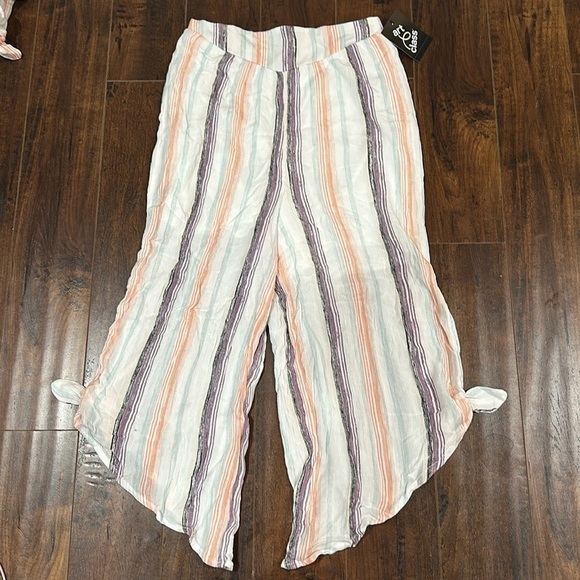 NWT- Art Class Gauzy Flowy Pant Girl Striped - Picture 1 of 2